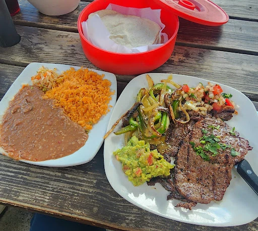 Rio Distinctive Mexican Cuisine photo 10